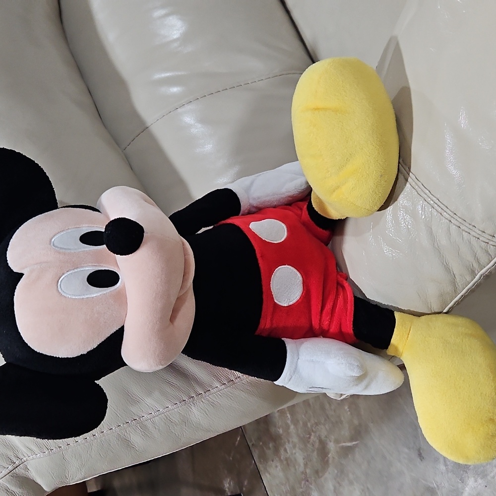 Mickey Mouse - Picture 4 of 4